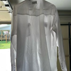 Plains Western Wear white Pearl snap. *never been worn*